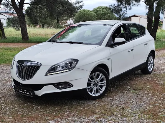 Lancia Delta 1.6 M.jet